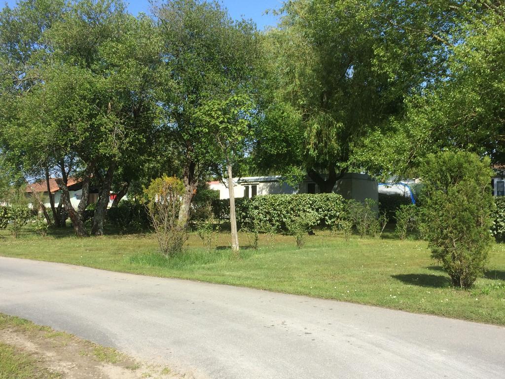 Camping Mussonville Soulac-sur-Mer Eksteriør bilde